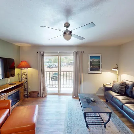 Red Cliff Condos #3E
